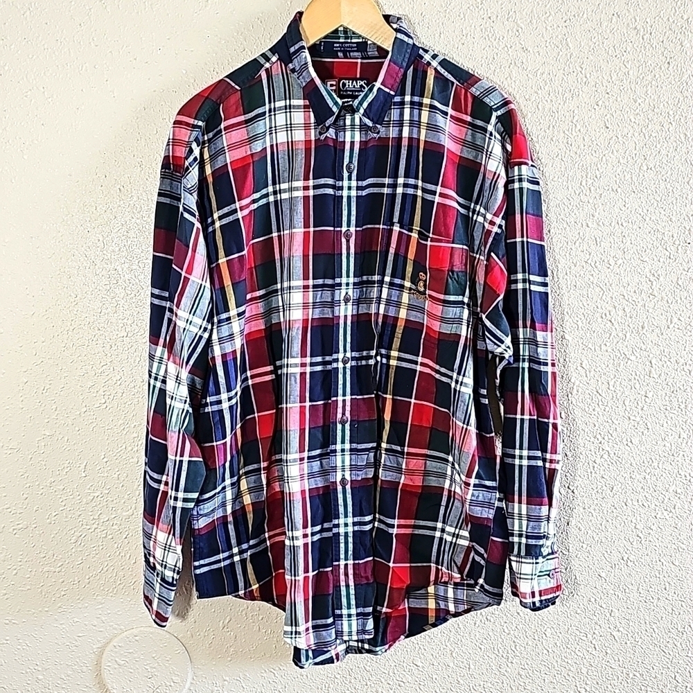 Chaps Ralph Lauren Casual Button Down Shirt.